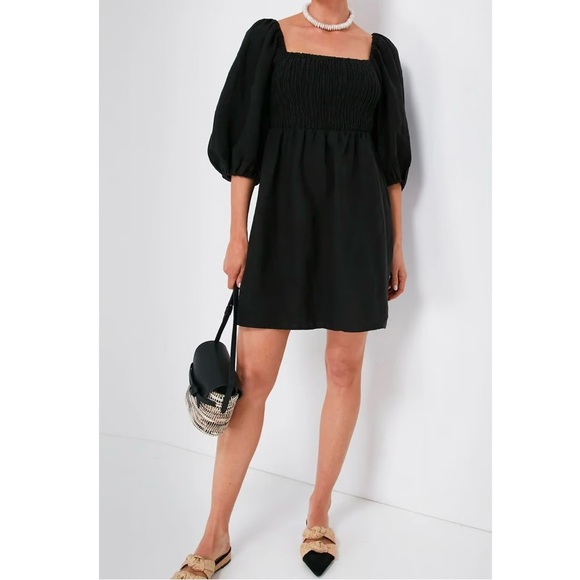 Tuckernuck Dresses & Skirts - Tuckernuck Annie 100% Linen Smocked Puff Sleeve Dress Black XS